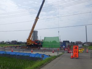 写真３　M2194-1底版改良状況